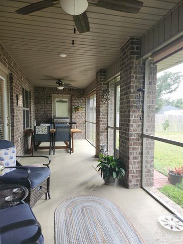 5935 Makenna Dr, Pensacola, FL 32526