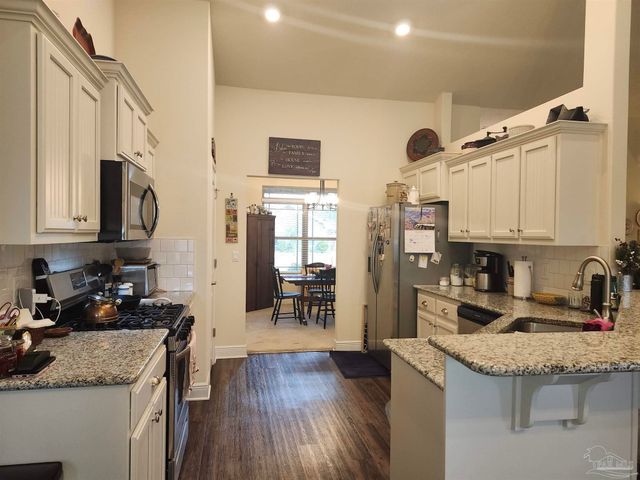 5935 Makenna Dr, Pensacola, FL 32526