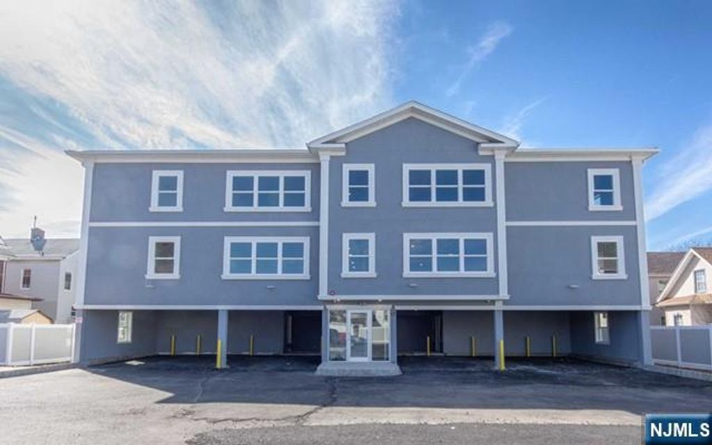 111 Monroe Street 6, Garfield, NJ 07026