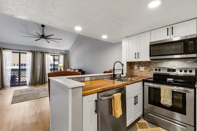 1100 Possum Trot Rd Apt B205, North Myrtle Beach, SC 29582