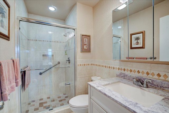100 Leisure Lake Circle 109, Boynton Beach, FL 33426