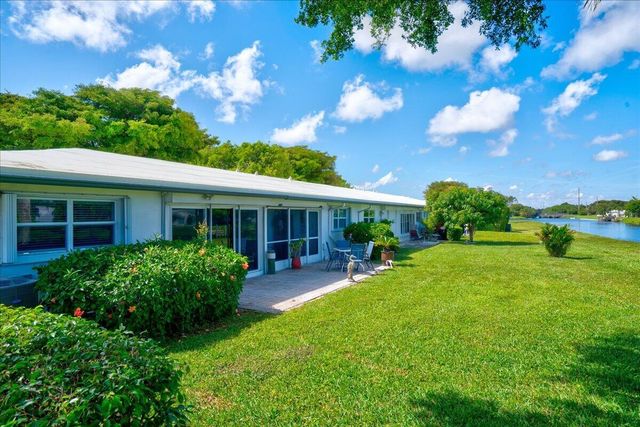 100 Leisure Lake Circle 109, Boynton Beach, FL 33426