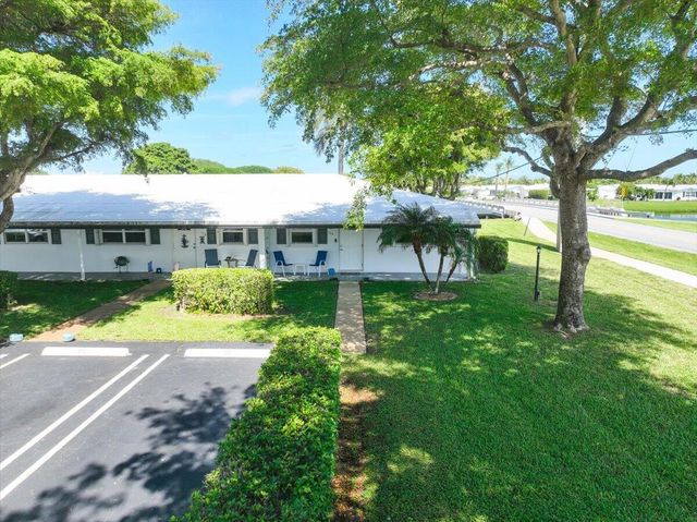 100 Leisure Lake Circle 109, Boynton Beach, FL 33426