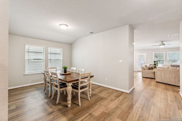 320 Shelton Pass, Cibolo, TX 78108