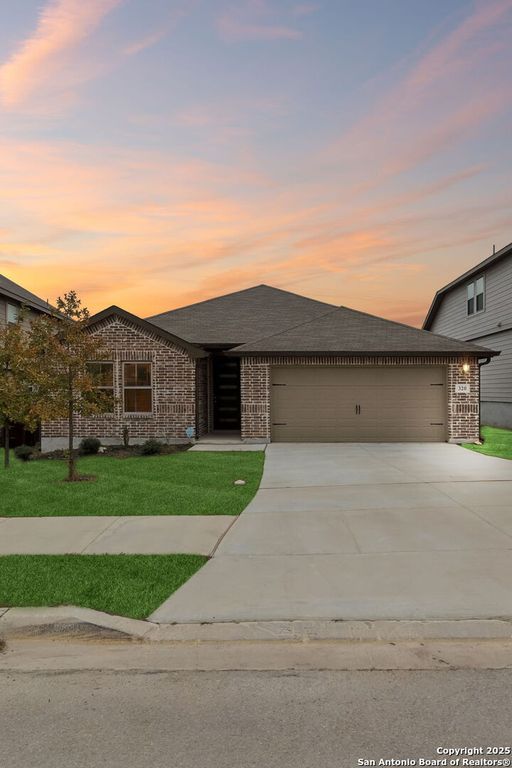 320 Shelton Pass, Cibolo, TX 78108