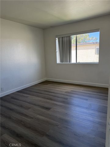 7911 Glencoe Dr 4, Huntington Beach, CA 92647