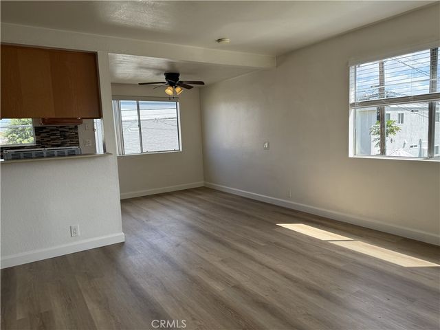 7911 Glencoe Dr 4, Huntington Beach, CA 92647