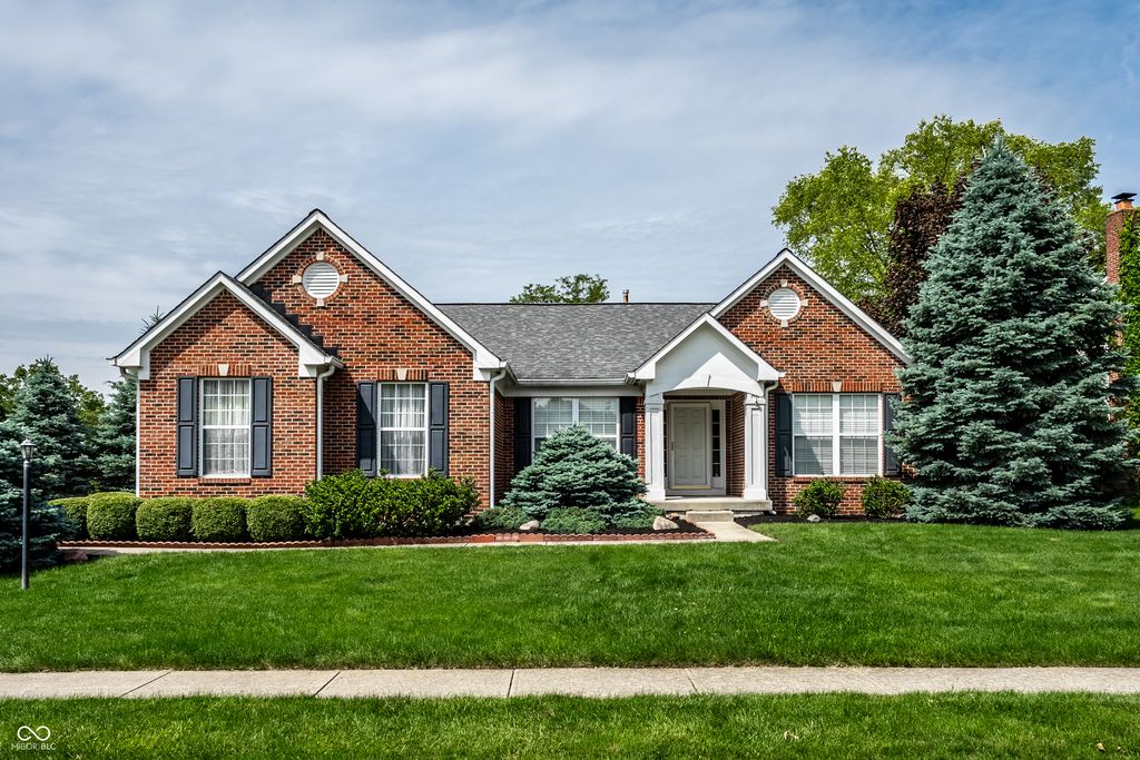 12818 Double Eagle Drive, Carmel, IN 46033