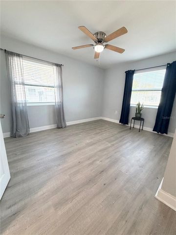 3448 19TH STREET N, St Petersburg, FL 33713