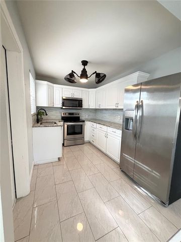 3448 19TH STREET N, St Petersburg, FL 33713