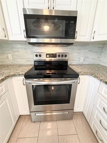 3448 19TH STREET N, St Petersburg, FL 33713