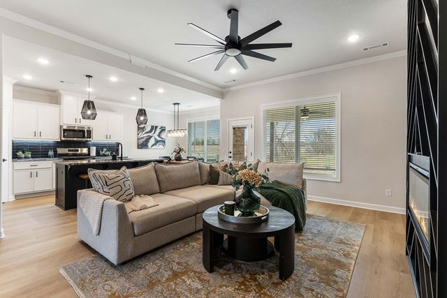 1602 Christman Street, Pea Ridge, AR 72751