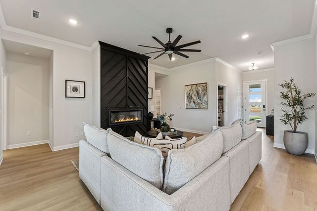 1602 Christman Street, Pea Ridge, AR 72751