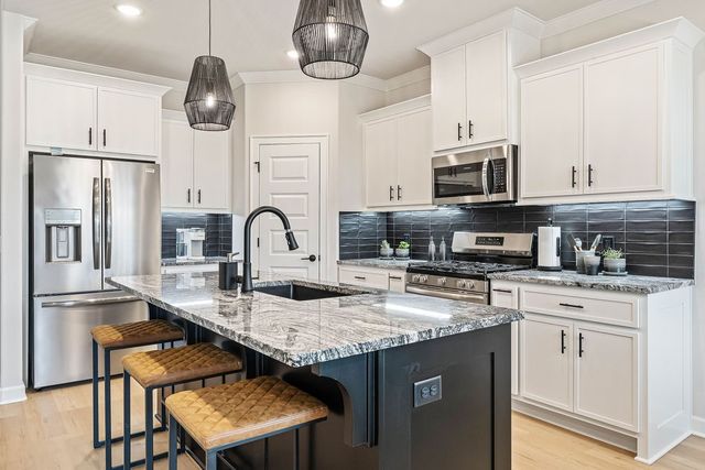 1602 Christman Street, Pea Ridge, AR 72751