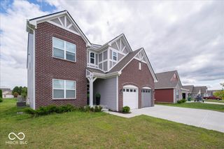 945 Aries Boulevard, Franklin, IN 46131