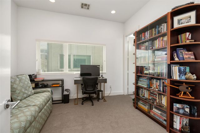 1229 W 17th Street, Houston, TX 77008