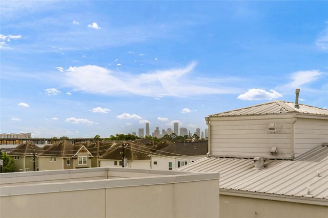 1229 W 17th Street, Houston, TX 77008