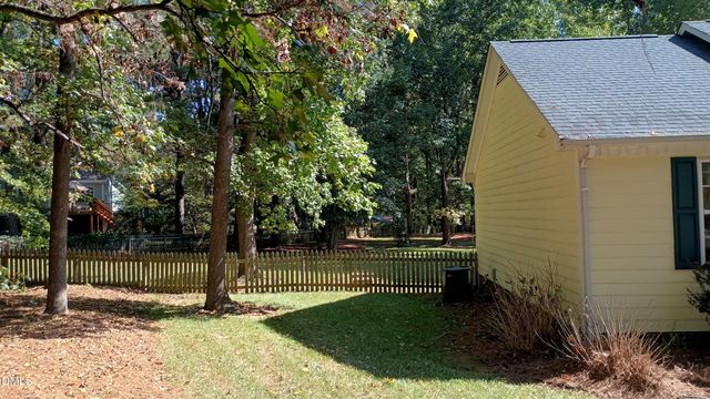 2104 Colorwood Court, Fuquay Varina, NC 27526