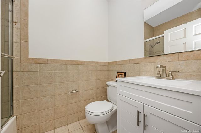 100 W Broadway 2DD, Long Beach, NY 11561