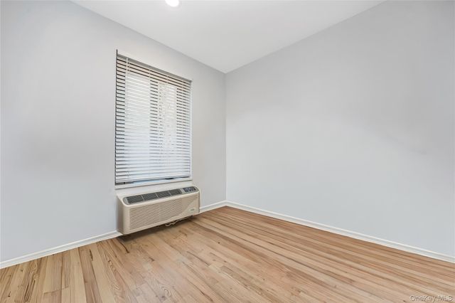 100 W Broadway 2DD, Long Beach, NY 11561