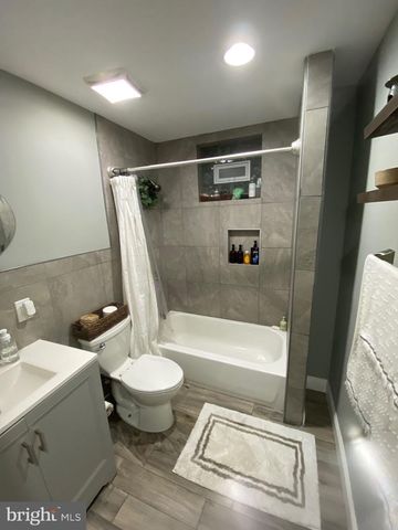 1016 W ERIE AVE, Philadelphia, PA 19140