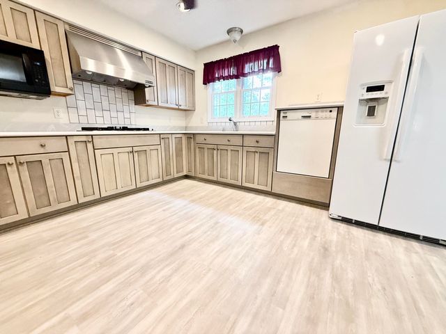 209 Myrtlewood Drive, Santee, SC 29142