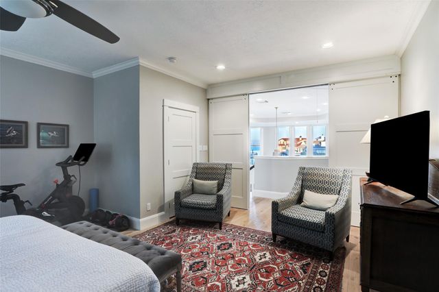 1834 Tiki Drive, Tiki Island, TX 77554