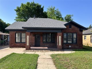 303 West 30th Street, Bryan, TX 77803
