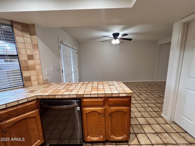 16640 N 29th Drive, Phoenix, AZ 85053