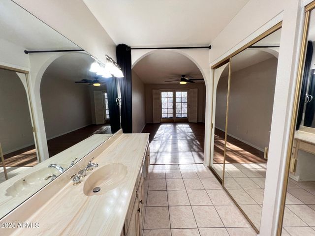 16640 N 29th Drive, Phoenix, AZ 85053