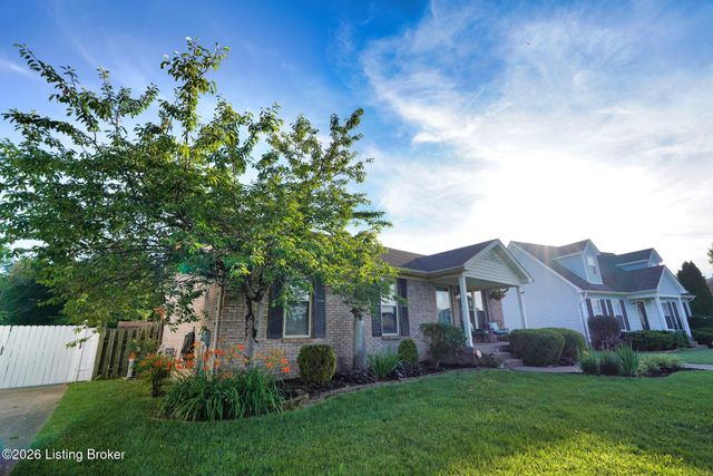 13007 Lavenia Ln, Louisville, KY 40272