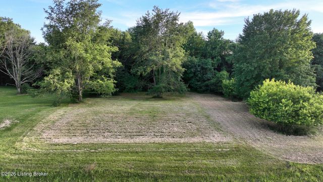 13007 Lavenia Ln, Louisville, KY 40272