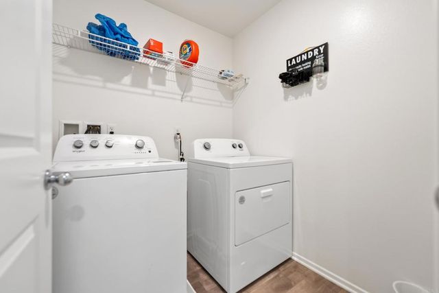 30887 Grand Prix Ct, Winchester, CA 92596