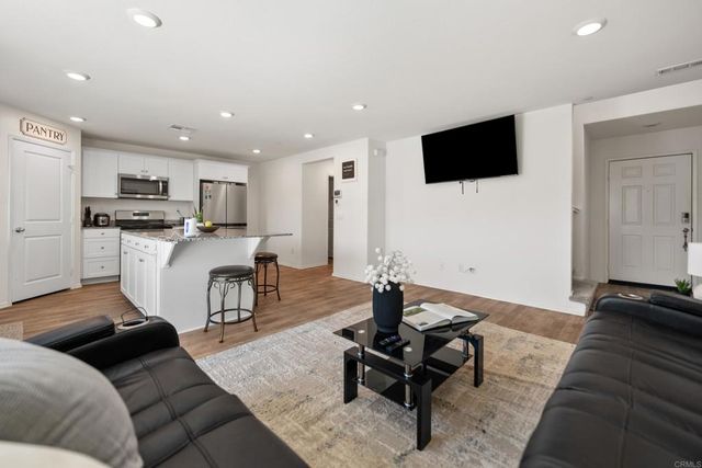 30887 Grand Prix Ct, Winchester, CA 92596