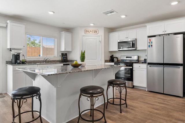 30887 Grand Prix Ct, Winchester, CA 92596