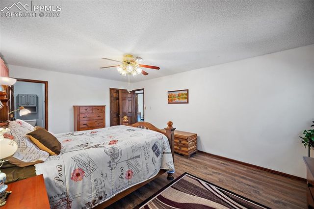 400 Sunnywood Lane, Woodland Park, CO 80863