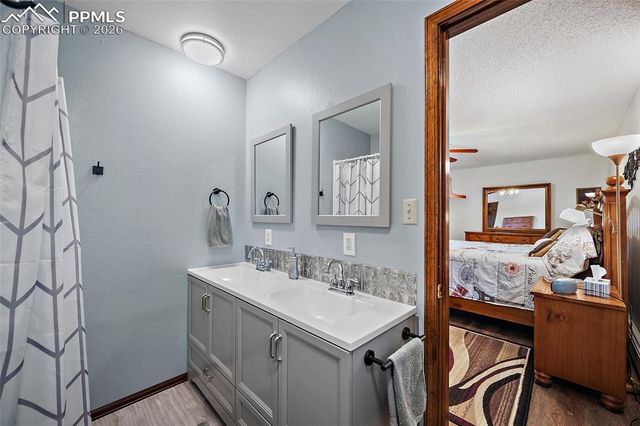 400 Sunnywood Lane, Woodland Park, CO 80863