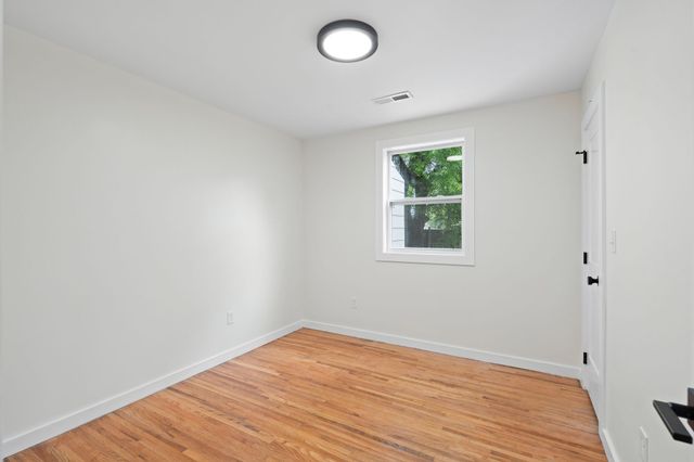 2026 Salem Mason Dr, Nashville, TN 37208