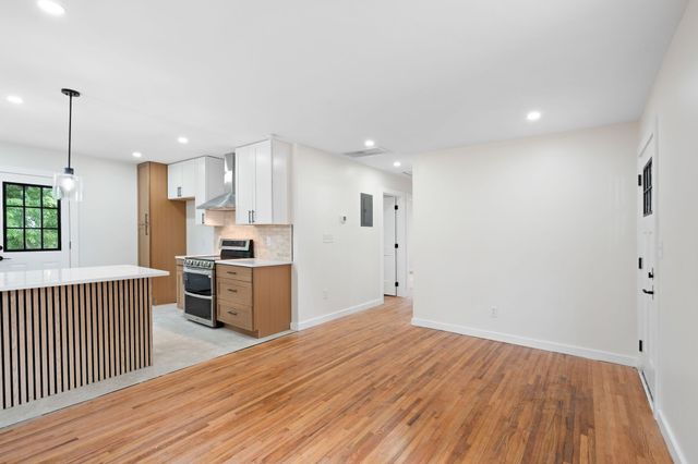 2026 Salem Mason Dr, Nashville, TN 37208