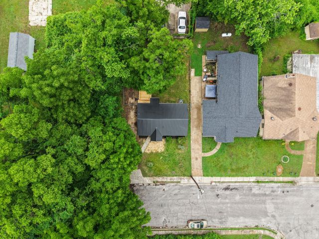 2026 Salem Mason Dr, Nashville, TN 37208