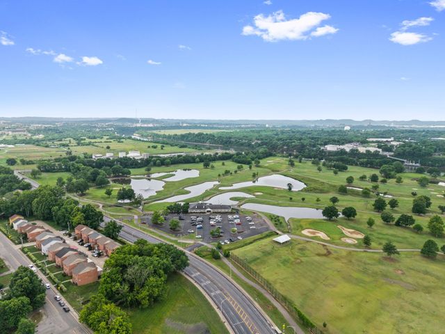 2026 Salem Mason Dr, Nashville, TN 37208