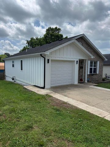 106 Jonathan Ct., Frankfort, KY 40601