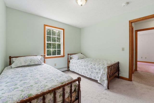 22 Sczygiel Rd, Ware, MA 01082