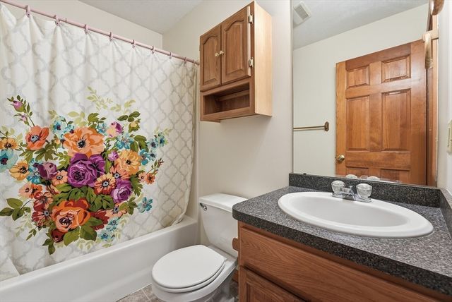 22 Sczygiel Rd, Ware, MA 01082