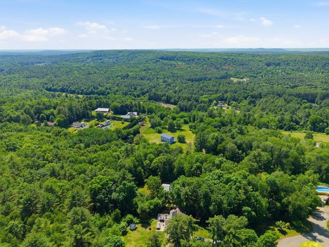 22 Sczygiel Rd, Ware, MA 01082