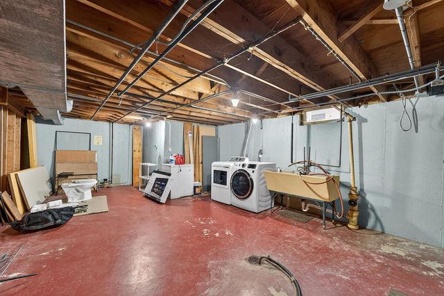 807 79th STREET, Kenosha, WI 53143