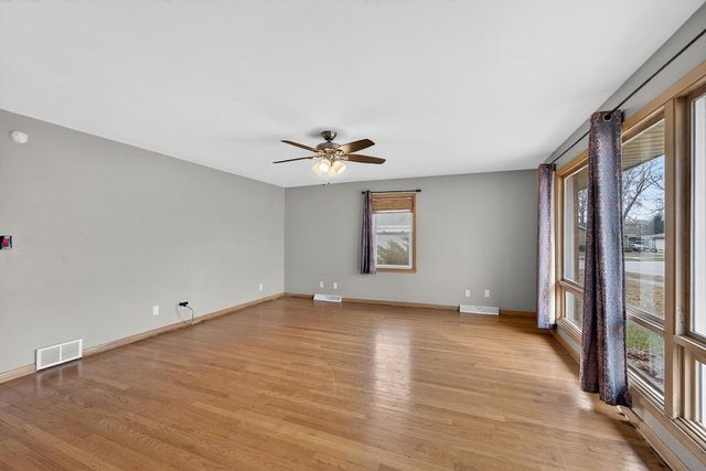 807 79th STREET, Kenosha, WI 53143