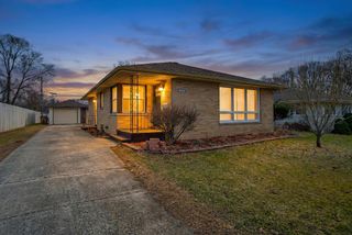 807 79th STREET, Kenosha, WI 53143