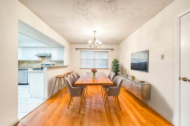 7811 Westbank Avenue, Houston, TX 77064