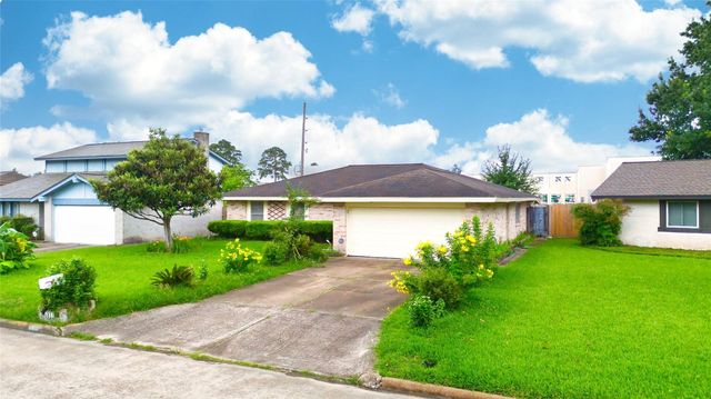 7811 Westbank Avenue, Houston, TX 77064